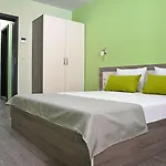 Visito Aparthouse 3* סופיה
