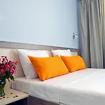 Visito Aparthouse מלון דירות סופיה