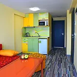 Visito Aparthouse 3* ソフィア