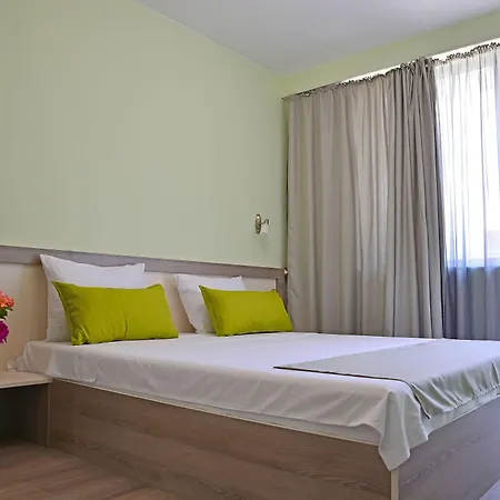 Visito Aparthouse Sofie