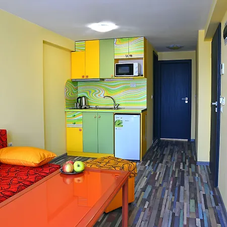 Visito Aparthouse 3* Szófia