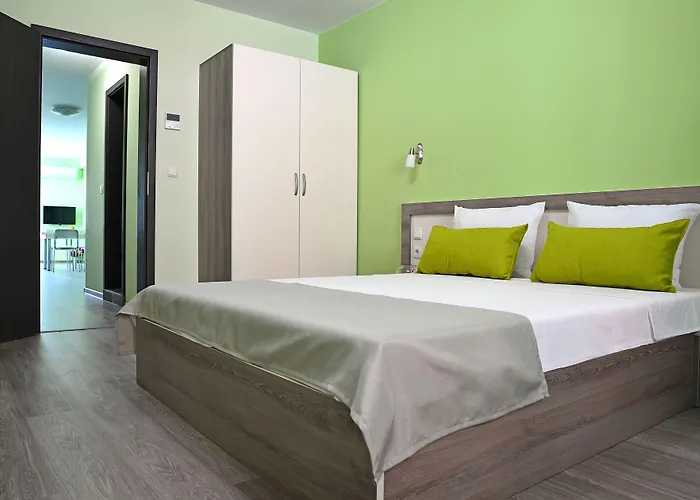 Visito Aparthouse 3* סופיה