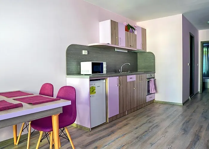 Visito Aparthouse מלון דירות סופיה