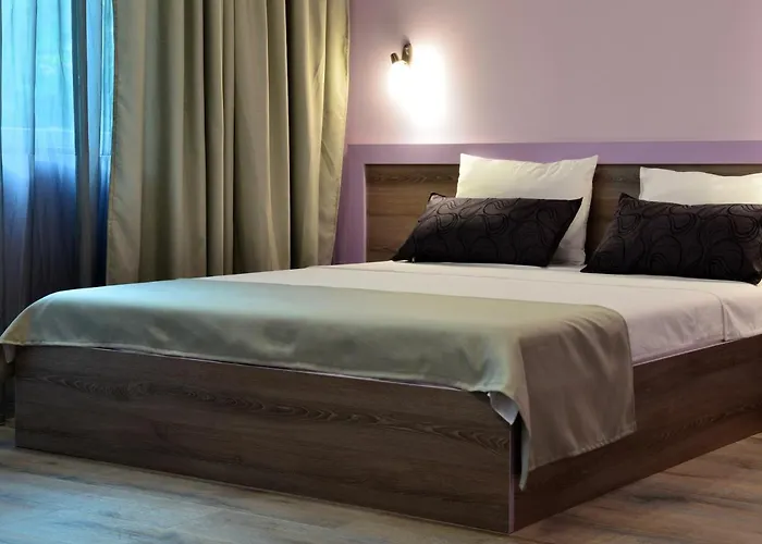 Visito Aparthouse 3* סופיה