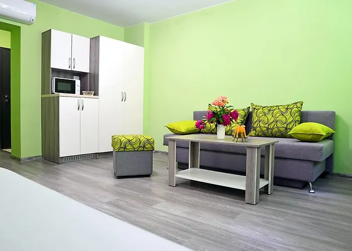 מלון דירות Visito Aparthouse 3*