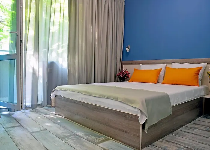 Visito Aparthouse מלון דירות