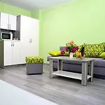Апартхотел Visito Aparthouse 3*